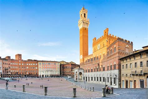 towns in siena.